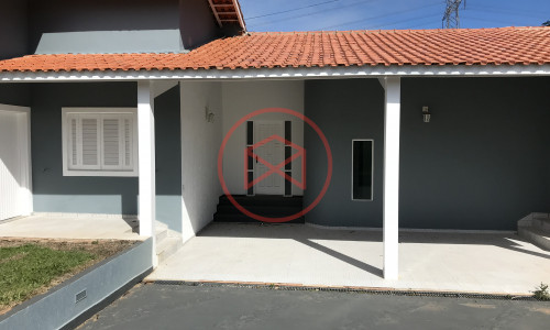 Chácara em Condomínio Antes do Centro!!