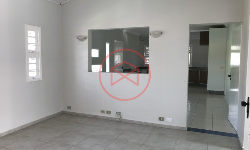Chácara em Condomínio Antes do Centro!!