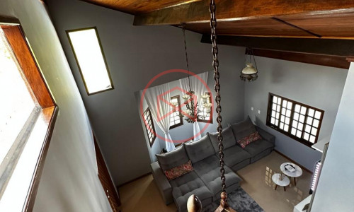 Chácara em Condomínio Fechado Próximo do Centro de Ibiúna!!