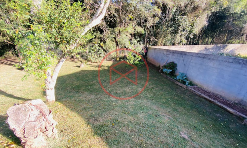 Chácara Próximo do Centro de Ibiúna!!