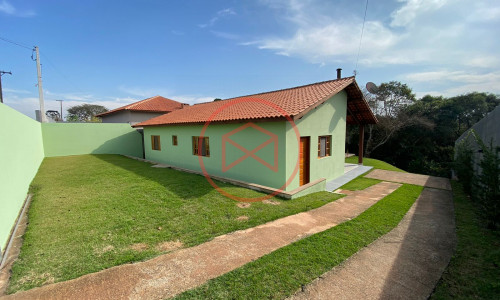 Chácara Próximo do Centro de Ibiúna!!