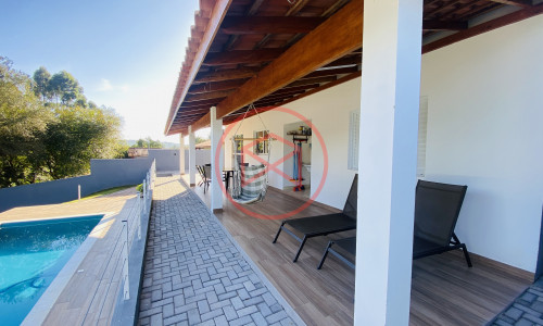 Chácara Próximo do Centro de Ibiúna!!