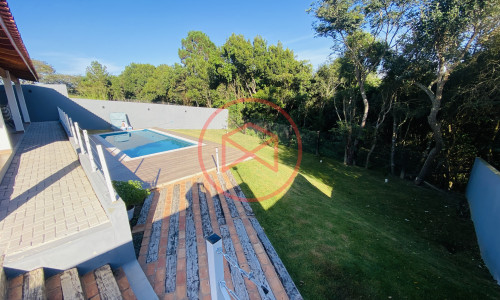 Chácara Próximo do Centro de Ibiúna!!