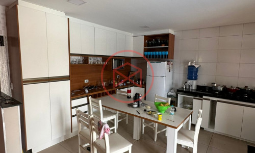 Chacara Antes do Centro!!