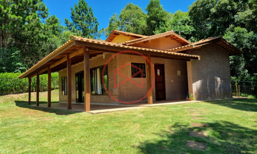 Chácara Próximo a Represa de Ibiúna!!