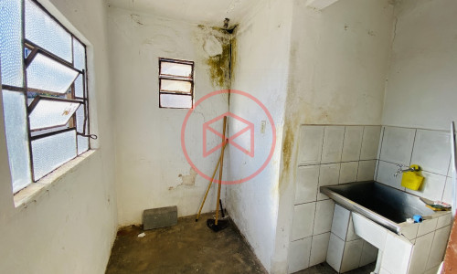 Casa Comercial no Centro de Ibiúna