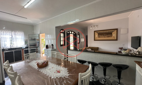 Chácara Próximo do Centro de Ibiúna!!