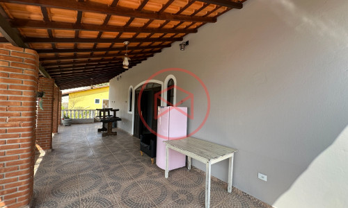 Chácara Próximo do Centro de Ibiúna!!