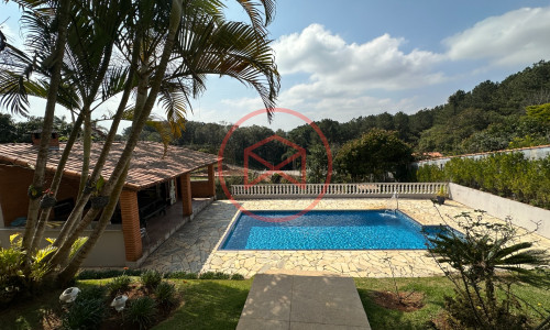 Chácara Próximo do Centro de Ibiúna!!