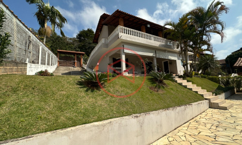 Chácara Próximo do Centro de Ibiúna!!