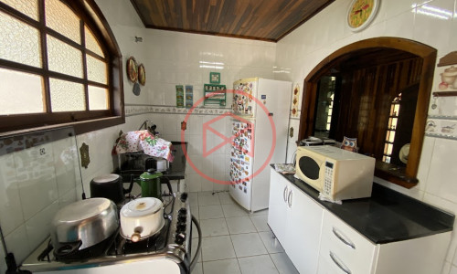 Chácara em Loteamento fechado em Ibiúna Antes do centro.