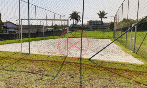 Chácara em Condomínio Antes do Centro!!