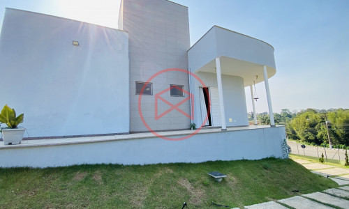 Chácara em Condomínio Antes do Centro!!