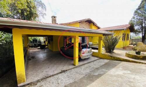 Chácara em Condomínio Antes do Centro!!