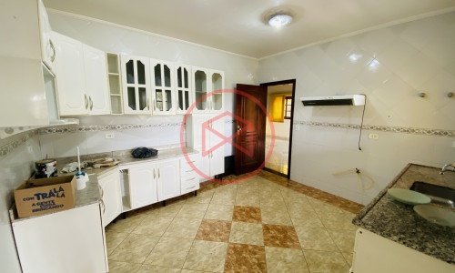 Chácara em Condomínio Antes do Centro!!