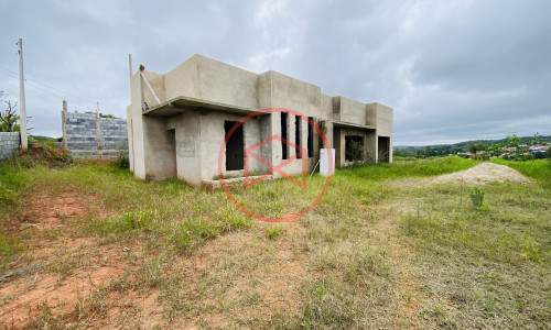 Chácara em Condomínio Fechado!!