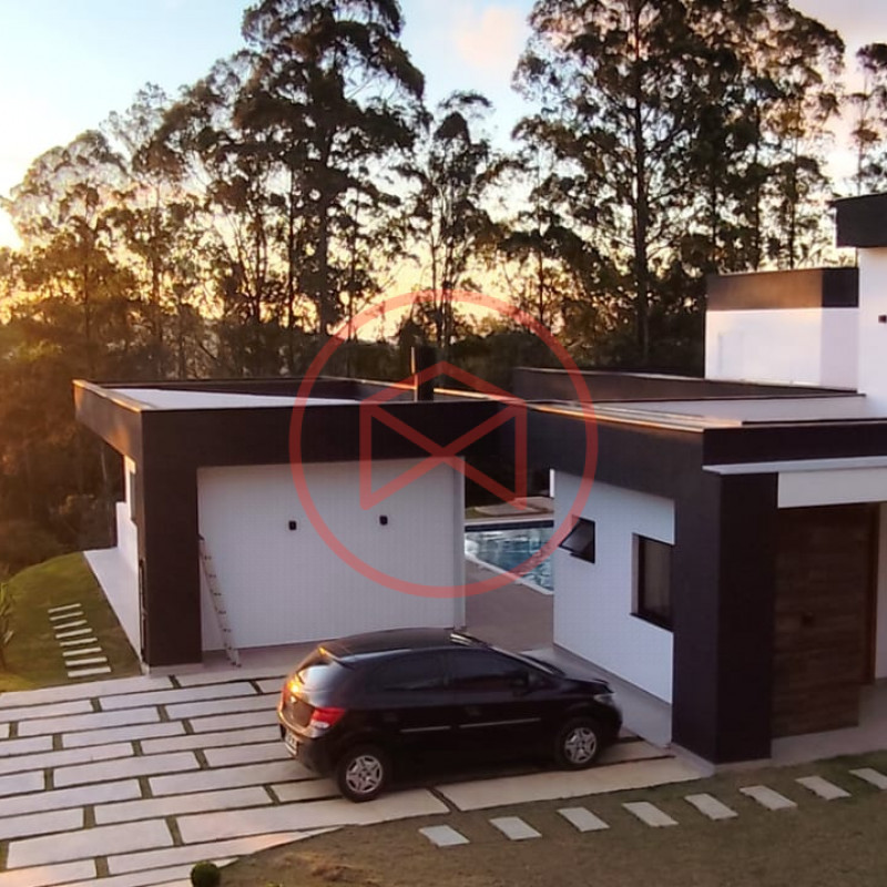 Chácara em Condomínio Fechado!! Interior de SP