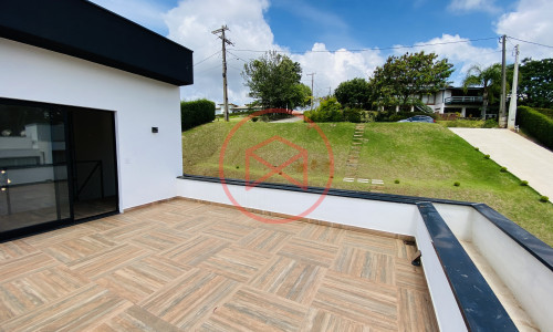 Chácara em Condomínio Fechado!! Interior de SP