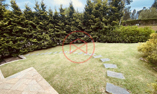 Chácara em Condomínio com 5.000 mts Antes do Centro!!