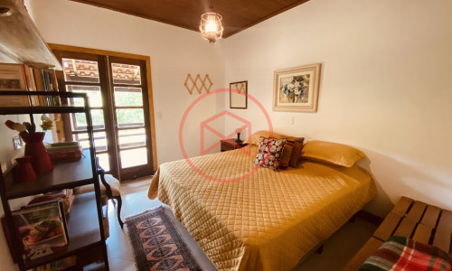 Chácara em Condomínio com 5.000 mts Antes do Centro!!