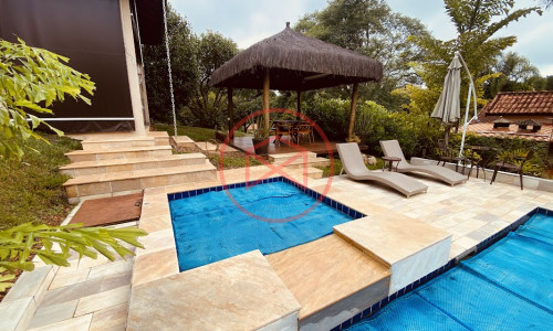 Chácara em Condomínio com 5.000 mts Antes do Centro!!