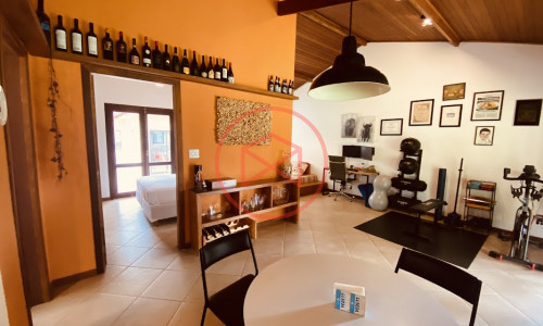 Chácara em Condomínio com 5.000 mts Antes do Centro!!