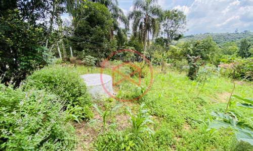 Chácara Antes do Centro de Ibiúna!!