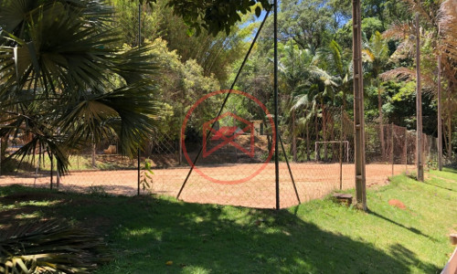 Lote em Condomínio Fechado em Ibiuna!!