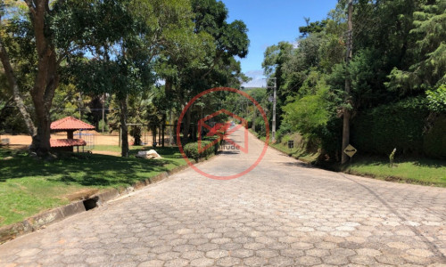 Lote em Condomínio Fechado em Ibiuna!!