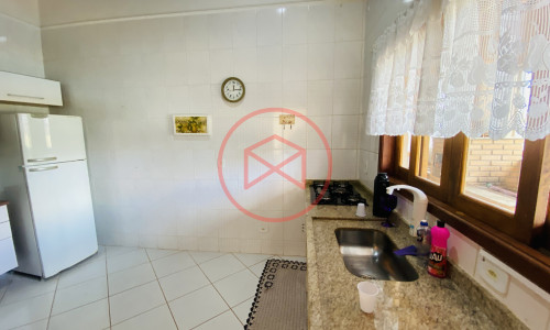 Chácara em Condomínio Fechado de Alto Padrão antes do Centro de Ibiúna