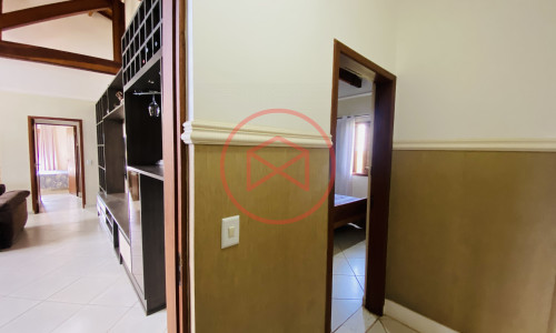 Chácara em Condomínio Fechado de Alto Padrão antes do Centro de Ibiúna