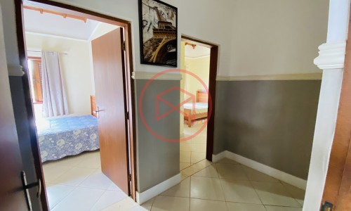 Chácara em Condomínio Fechado de Alto Padrão antes do Centro de Ibiúna