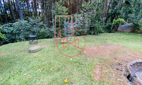 Chácara em Condomínio Fechado!!