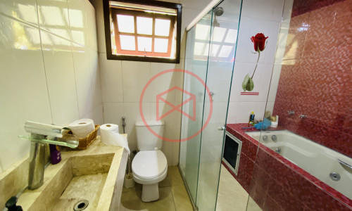 Chácara em Condomínio Fechado!!