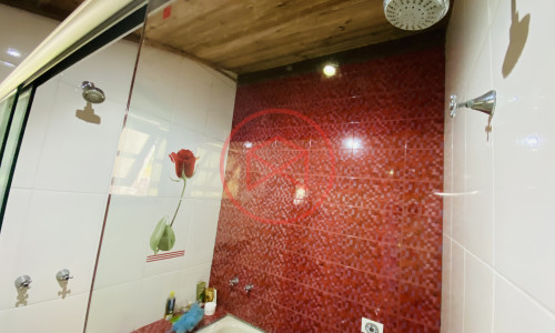 Chácara em Condomínio Fechado!!