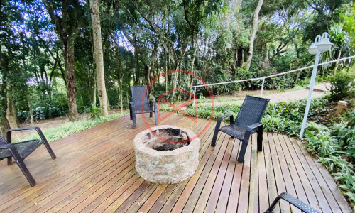 Chácara em Condomínio Fechado - Interior de São Paulo em Ibiúna!!