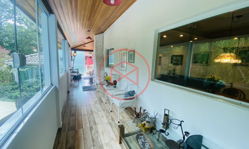 Chácara em Condomínio Fechado - Interior de São Paulo em Ibiúna!!