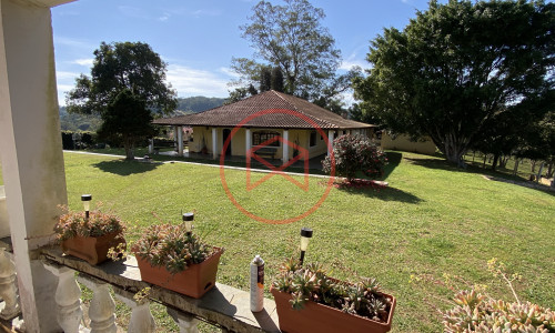 Chácara em Ibiúna!! interior de São Paulo