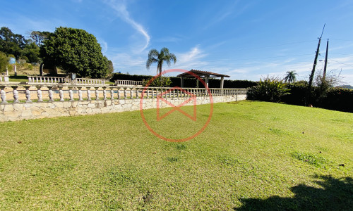 Chácara em Ibiúna!! interior de São Paulo