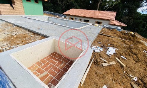 Chácara Próximo do Centro de Ibiúna!!