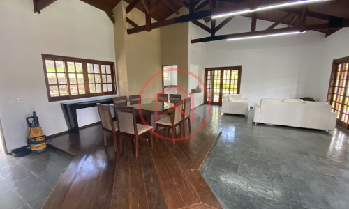 Chacara em Condominio Próximo do Centro!!