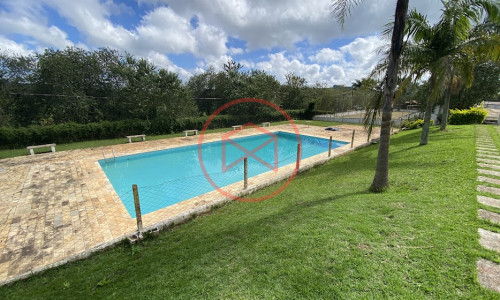 Chacara em Condominio Próximo do Centro!!