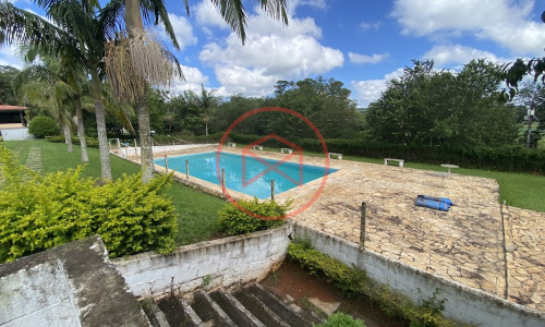 Chacara em Condominio Próximo do Centro!!