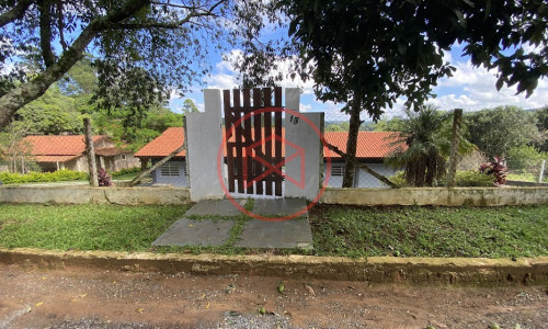 Chacara em Condominio Próximo do Centro!!