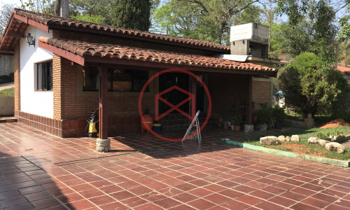 Chácara em Condomínio Antes do Centro!!