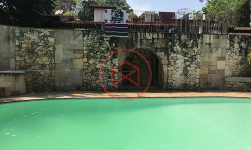 Chácara em Condomínio Antes do Centro!!