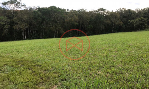 Lote em Condomínio Fechado!!