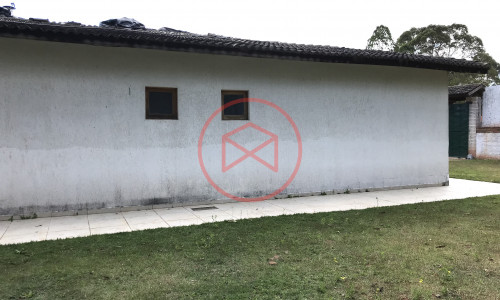 Chácara em Condomínio Antes do Centro!!