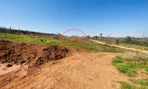 Lotes  antes do centro de Ibiuna