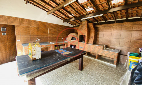 Chácara em Condomínio Fechado com acesso à Represa